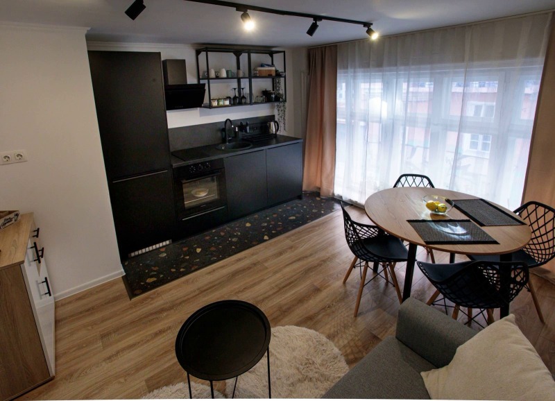 De inchiriat  1 dormitor Sofia , Țentâr , 46 mp | 31577552 - imagine [2]