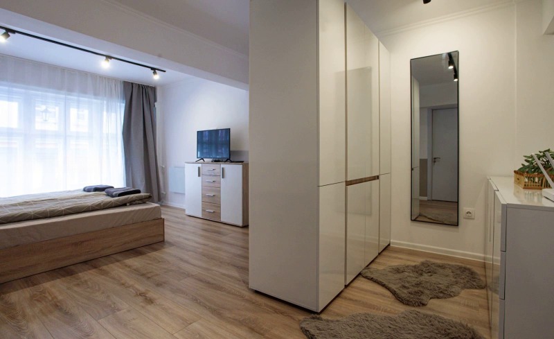 De inchiriat  1 dormitor Sofia , Țentâr , 46 mp | 31577552