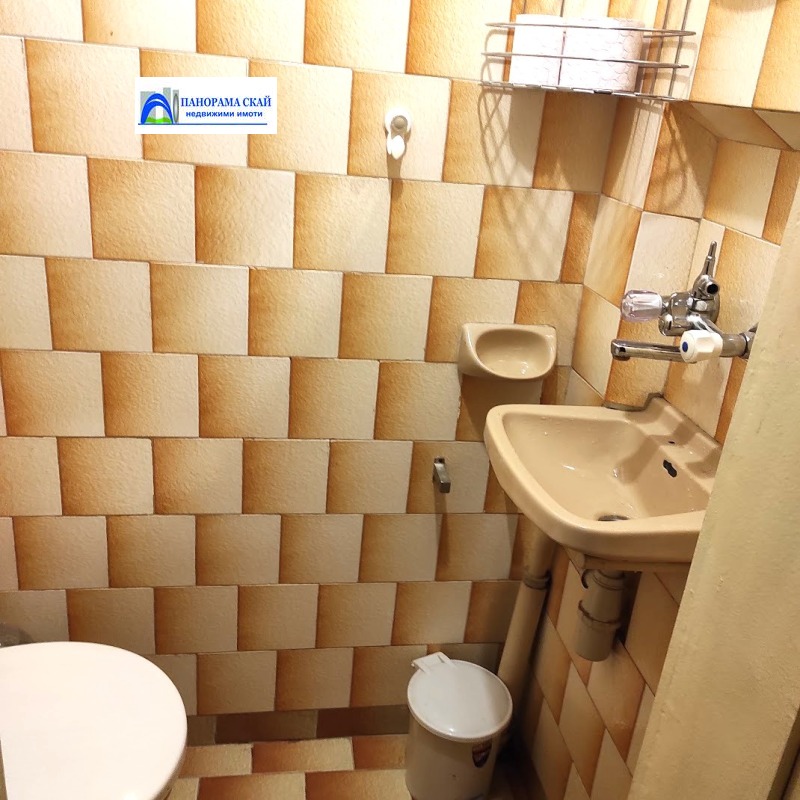 Дава под наем 2-СТАЕН, гр. Плевен, Широк център, снимка 6 - Апартаменти - 52656059