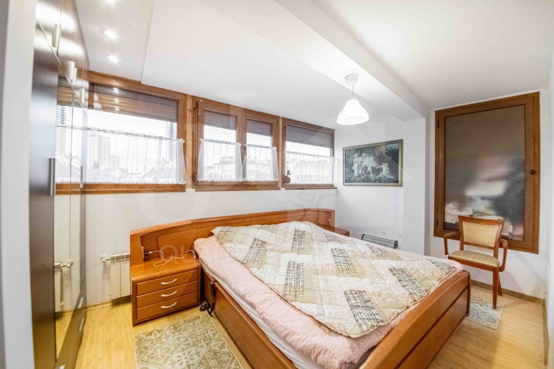 Дава под наем 3-СТАЕН, гр. София, Лозенец, снимка 4 - Апартаменти - 52454750