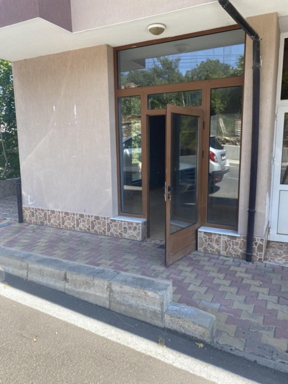 Kiadó  Üzlet Kardzsali , Vazrozsdenci , 30 négyzetméter | 66227912 - kép [8]