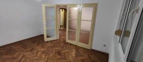 3+ camere da letto Tsentar, Burgas 1