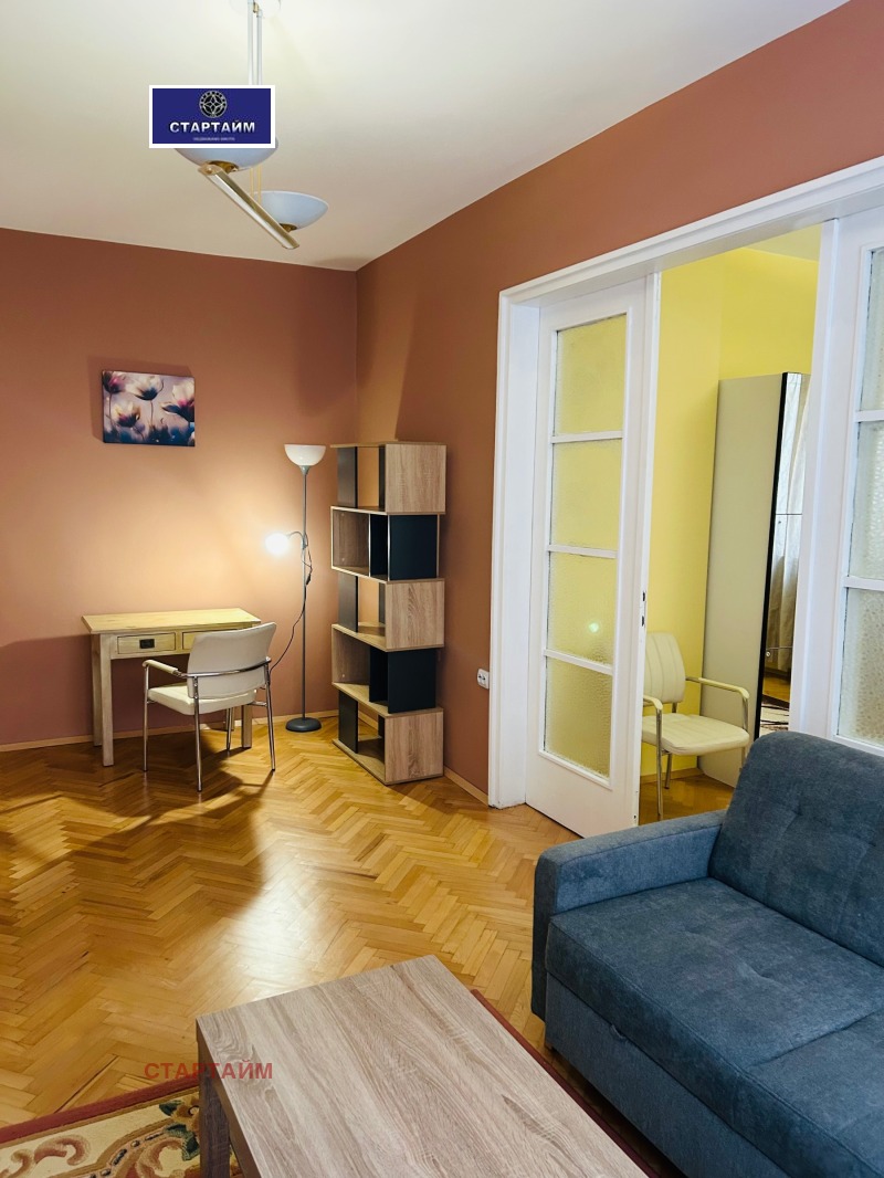 Дава под наем 2-СТАЕН, гр. София, Център, снимка 2 - Апартаменти - 53487734