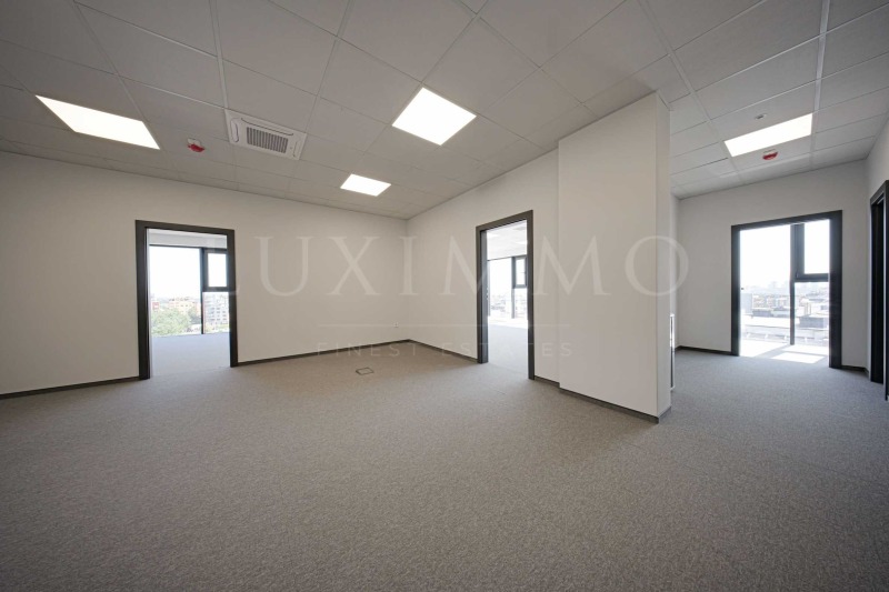 K pronájmu  Kancelář Sofia , Malinova dolina , 4624 m2 | 30255643 - obraz [8]