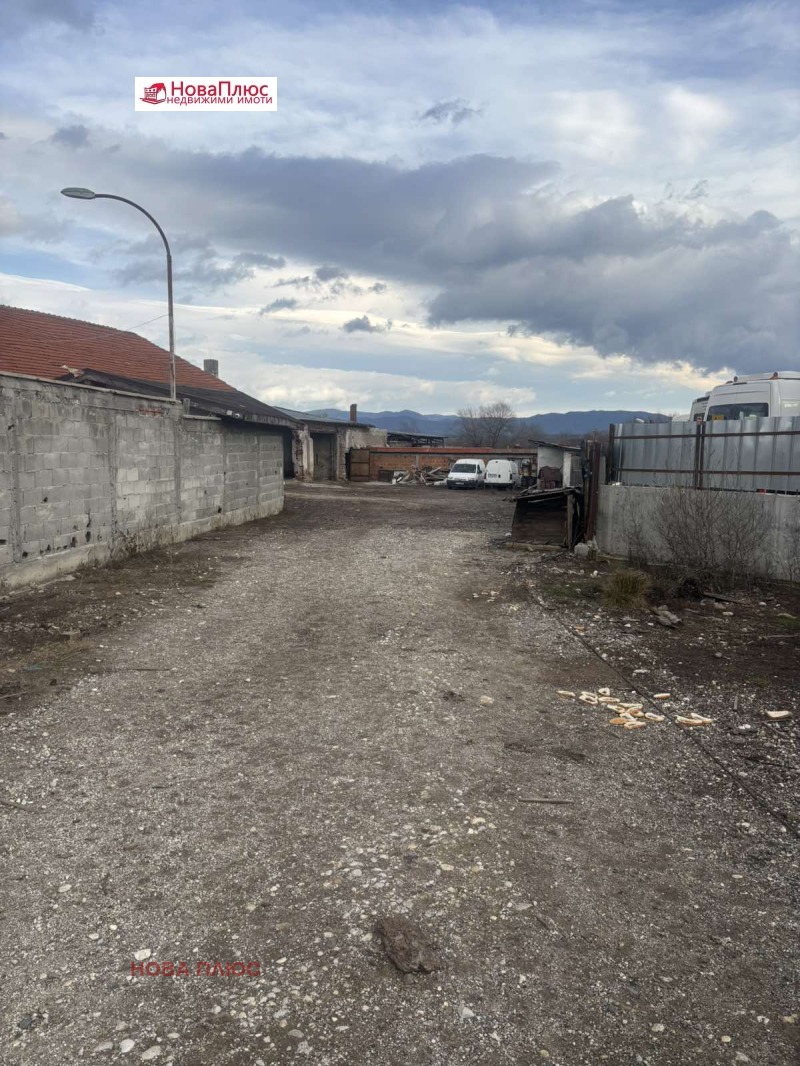 Дава под наем ПРОМ. ПОМЕЩЕНИЕ, гр. Разлог, област Благоевград