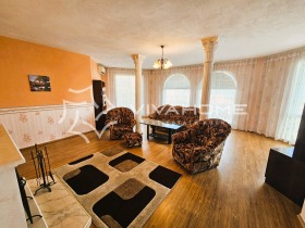 Zu vermieten 3 Schlafzimmer