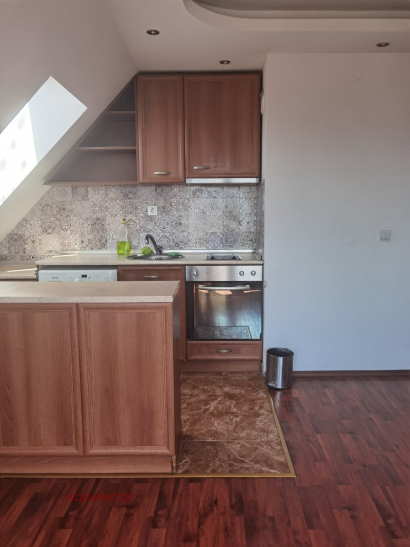 Дава под наем  2-стаен област Пловдив , гр. Карлово , 60 кв.м | 97253095 - изображение [5]