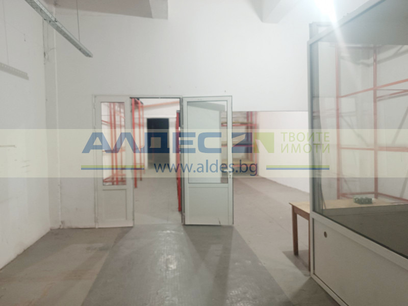 For Rent  Storage Sofia , Hladilnika , 135 sq.m | 48982882