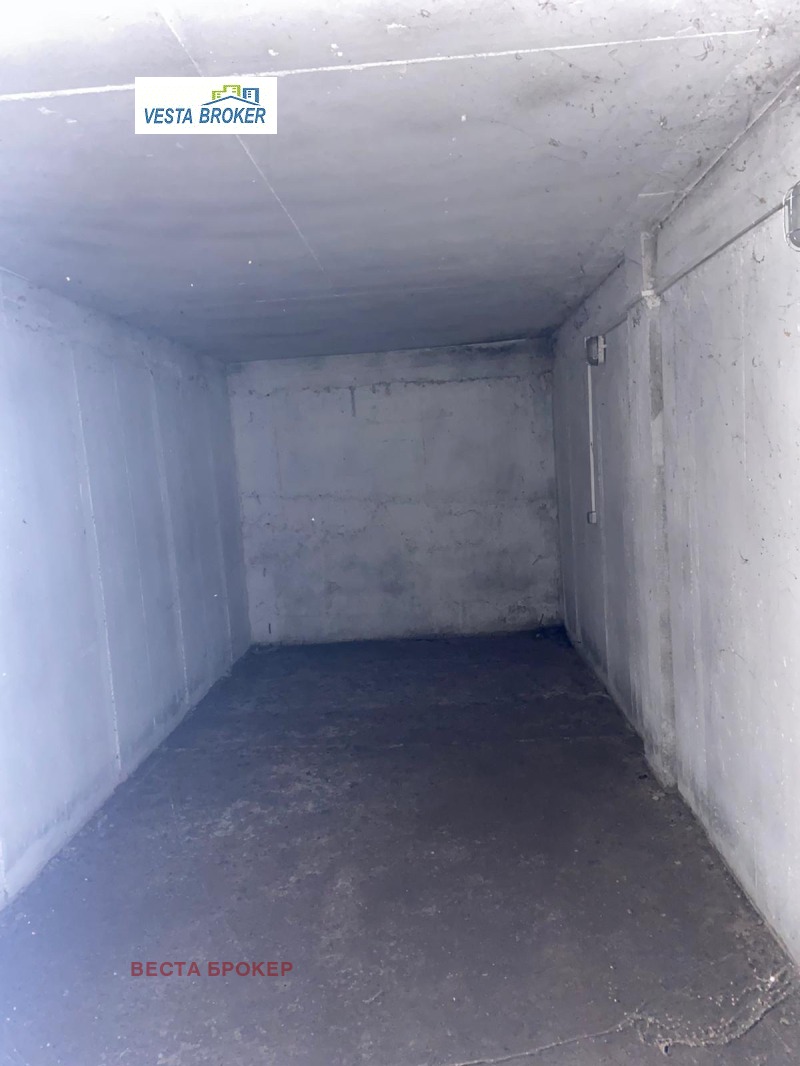 Дава под Наем ГАРАЖ в град Кърджали, Център - 17 кв.м / 46.02 € » 90 лв., ВЕСТА БРОКЕР