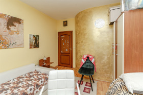 3+ camere da letto Gorna bania, Sofia 12