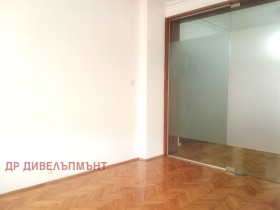 Канцеларија Центар, Софија 6