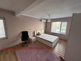 Zu vermieten Maisonette