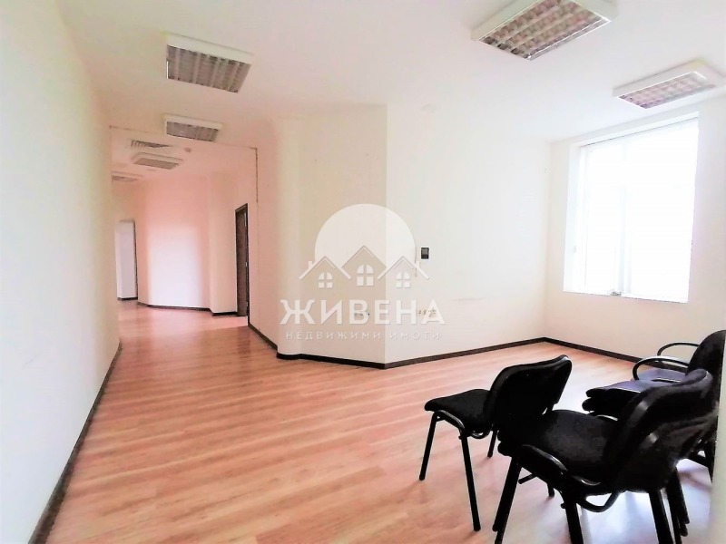 Дава под Наем ОФИС в град Варна, Операта - 339 кв.м / 2 715 € » 5 310.08 лв., ЖИВЕНА
