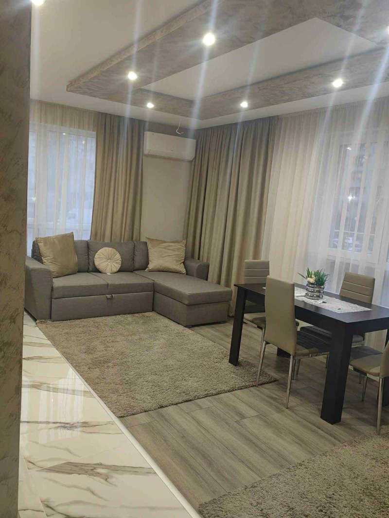 Do wynajęcia  1 sypialnia Plowdiw , Kjuczuk Pariż , 67 mkw | 21347065