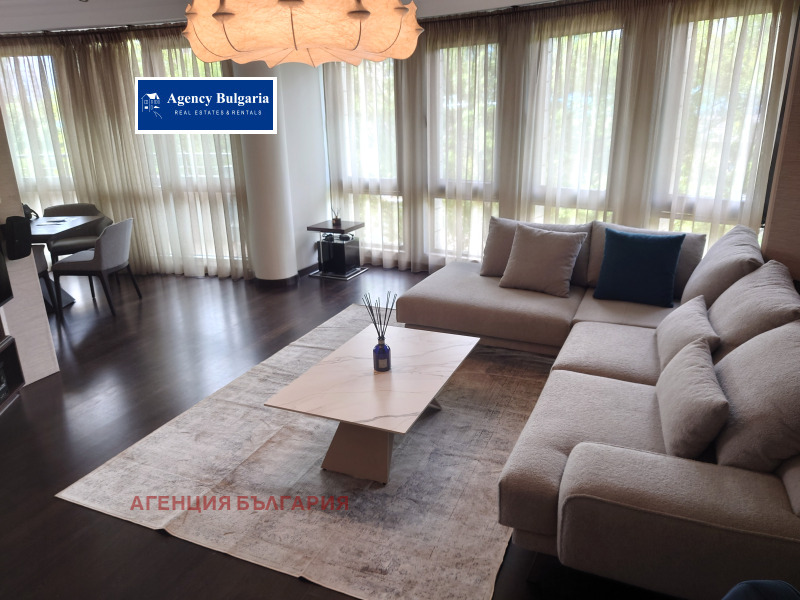 Zu vermieten  3 Schlafzimmer Sofia , Iztok , 170 qm | 32582502