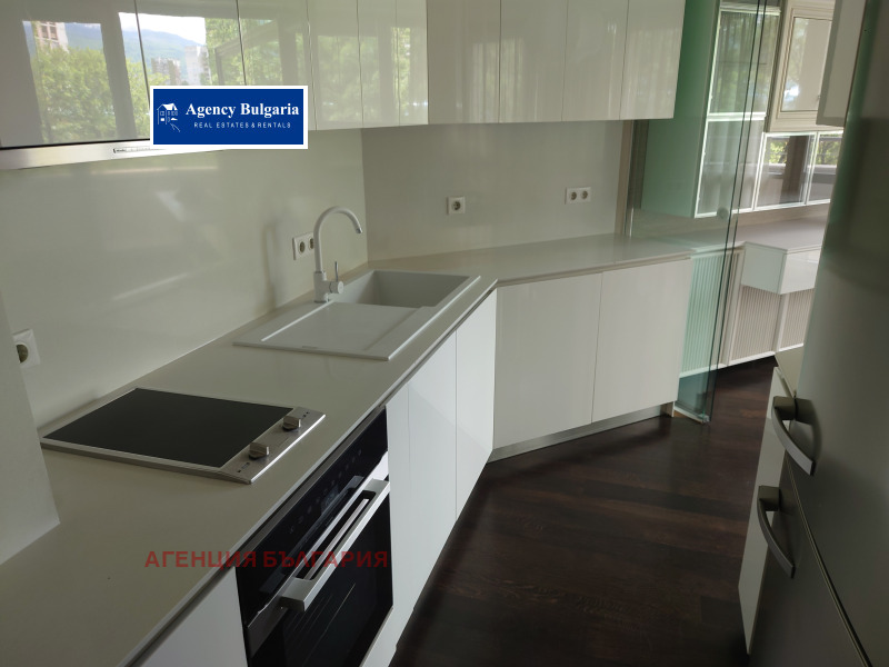 Zu vermieten  3 Schlafzimmer Sofia , Iztok , 170 qm | 32582502 - Bild [5]