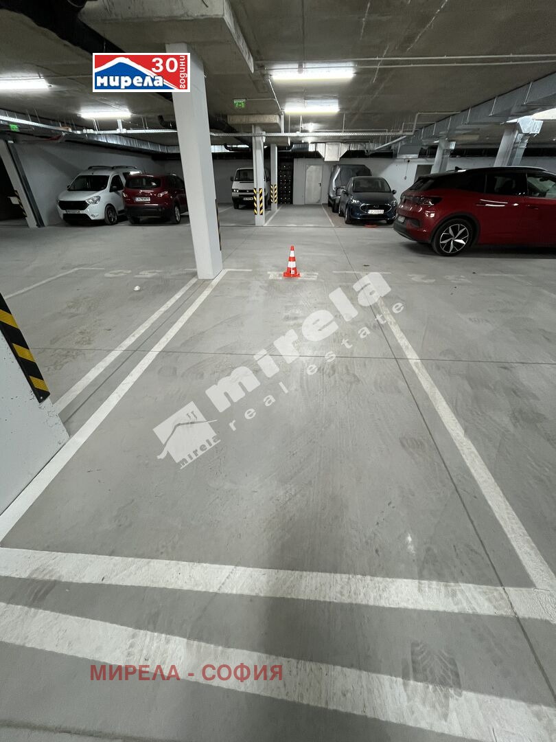 Дава под Наем ПАРКОМЯСТО | Imot.bg — изображение 1