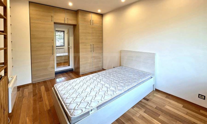 Zu vermieten  2 Schlafzimmer Sofia , Zentar , 90 qm | 58955027 - Bild [9]