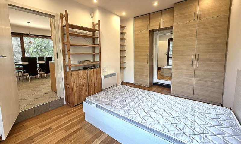 Zu vermieten  2 Schlafzimmer Sofia , Zentar , 90 qm | 58955027 - Bild [8]