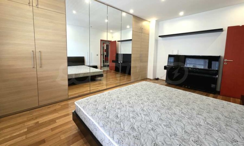 Zu vermieten  2 Schlafzimmer Sofia , Zentar , 90 qm | 58955027 - Bild [7]
