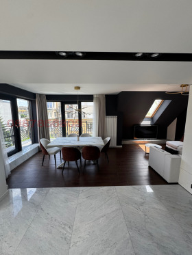 Te huur Maisonnette