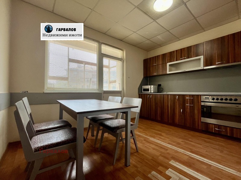 For Rent  1 bedroom Ruse , Tsentar , 75 sq.m | 32274452