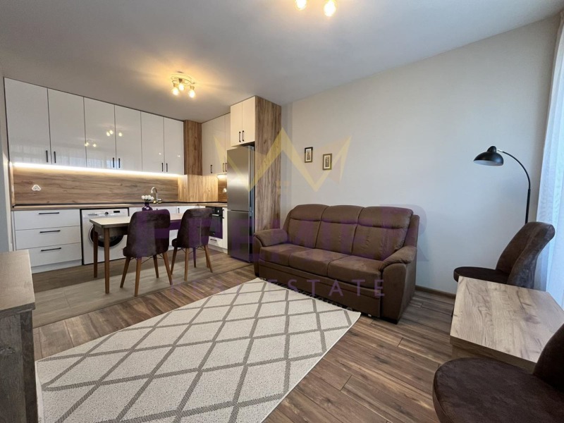 För uthyrning  1 sovrum Varna , Trosjevo , 70 kvm | 39968968 - bild [2]