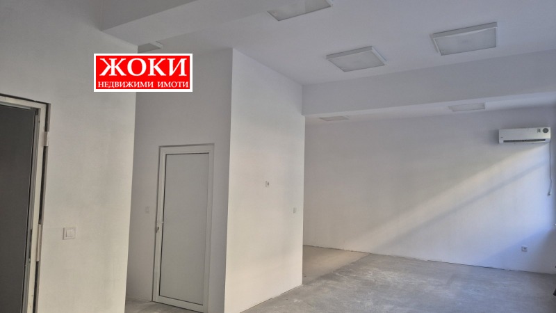K pronájmu  Kancelář Pernik , Centar , 64 m2 | 80334469 - obraz [6]