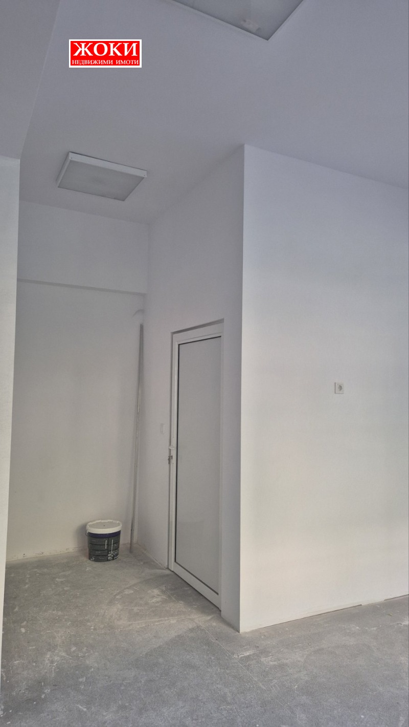K pronájmu  Kancelář Pernik , Centar , 64 m2 | 80334469 - obraz [7]