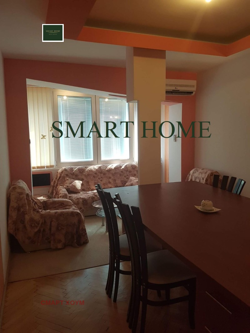 Te huur  2 slaapkamers Veliko Tarnovo , Tsentar , 75 m² | 50774385