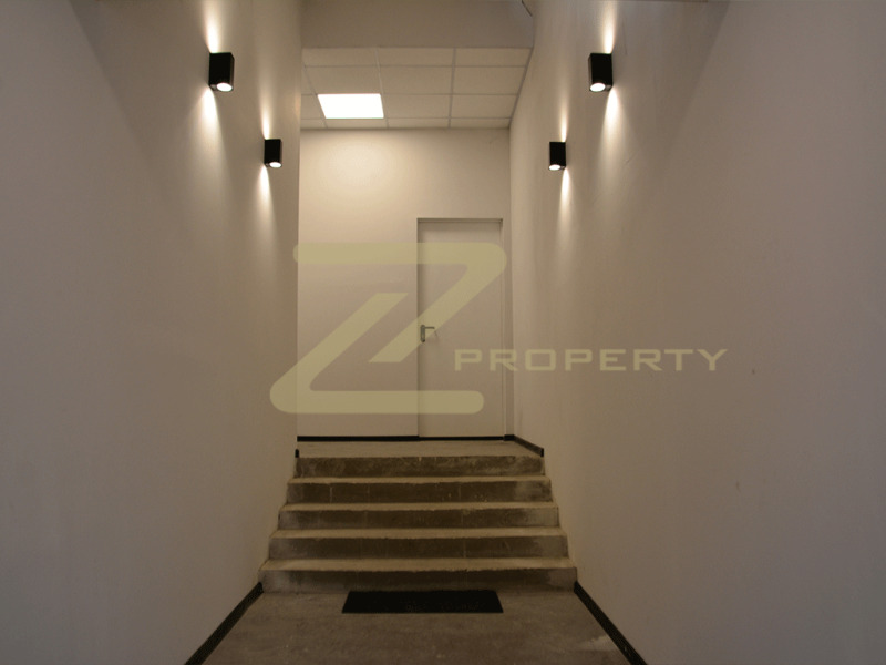 Дава под наем СКЛАД, гр. София, Военна рампа, снимка 3 - Складове - 53516422