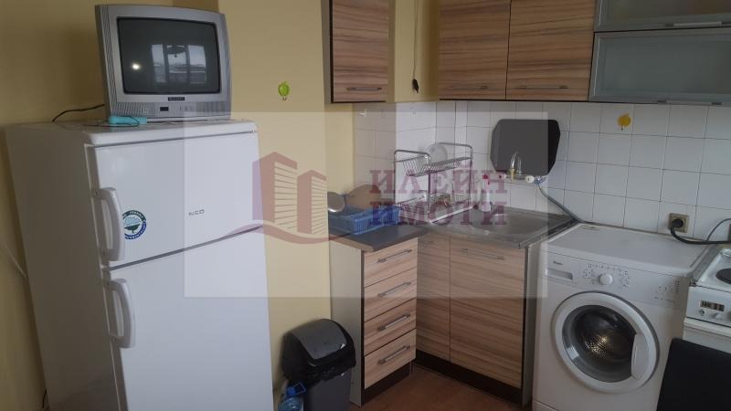 Под наем 3-СТАЕН, град Русе, Център • 650 лв. / 332.34 € • 83069740 1