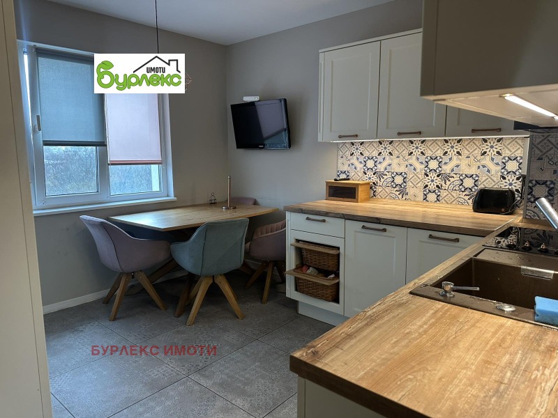 Дава под наем 3-СТАЕН, гр. Варна, Колхозен пазар