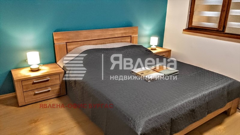 Дава под наем 3-СТАЕН, гр. Бургас, Славейков, снимка 12 - Апартаменти - 52923621