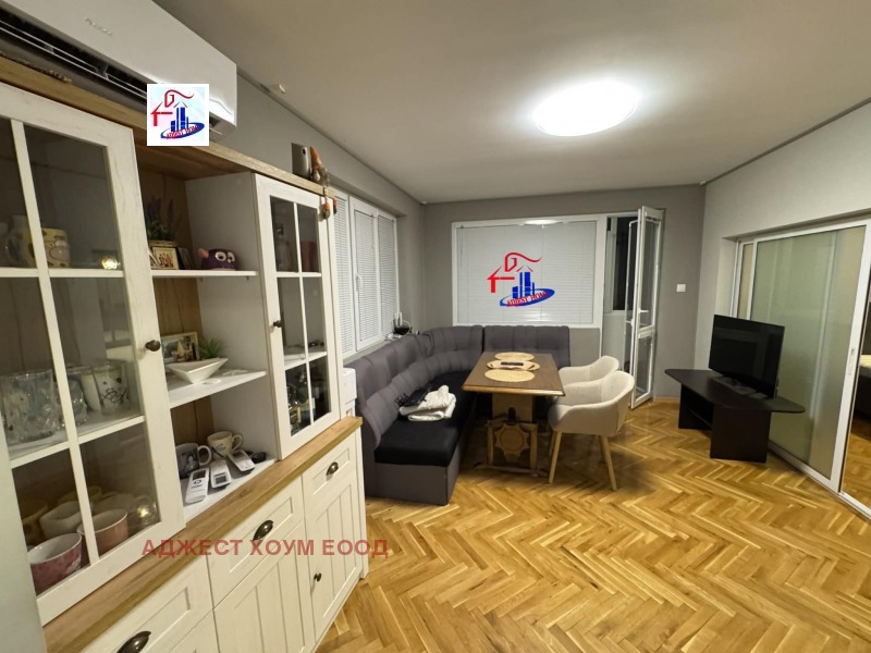 Дава под Наем ЕТАЖ ОТ КЪЩА в град Шумен, Център - 112 кв.м / 500 € » 977.92 лв., АДЖЕСТ ХОУМ ЕООД