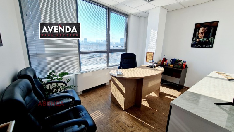 En renta  Oficina Sofia , Druzhba 2 , 57 metros cuadrados | 49008564