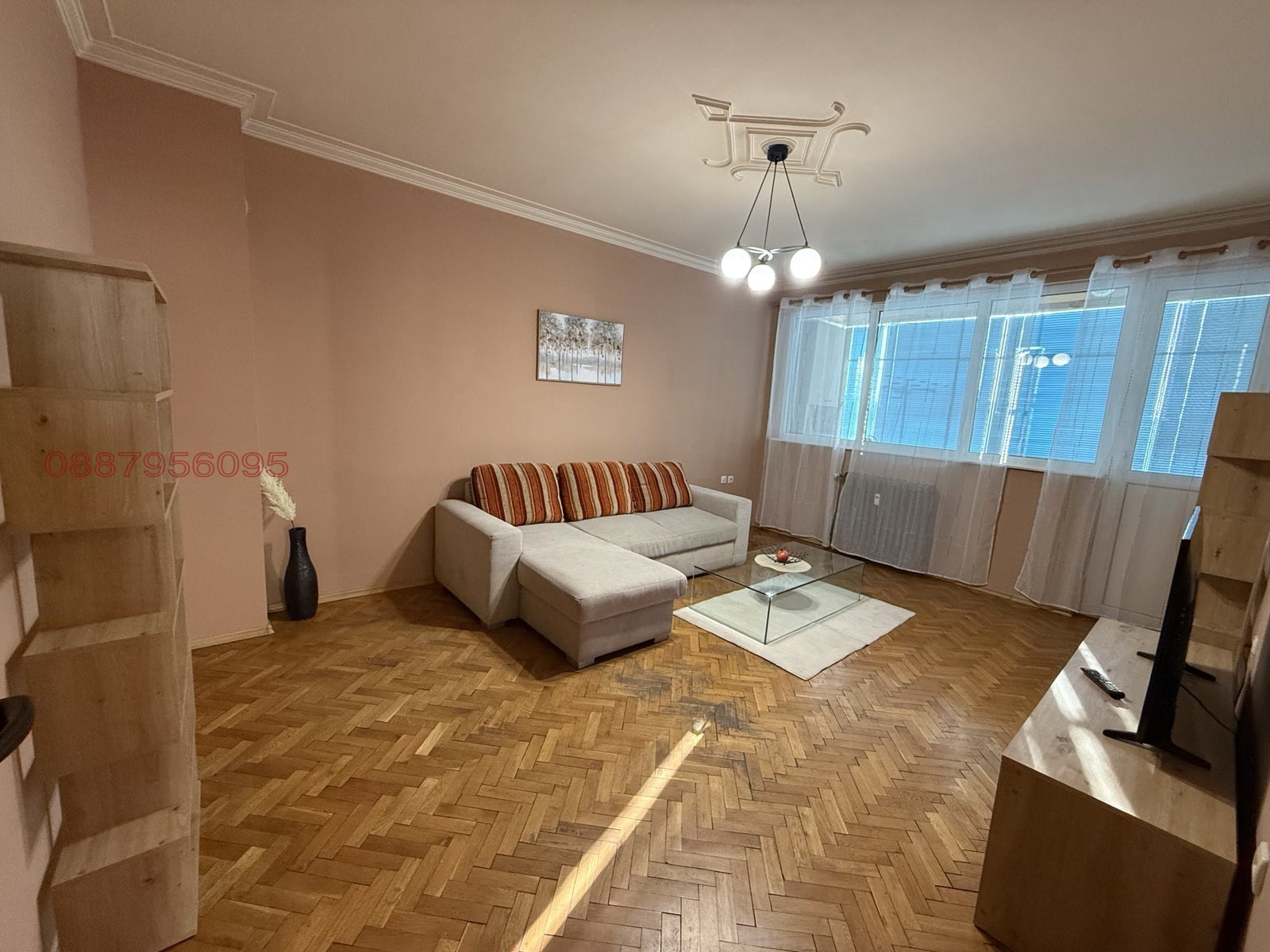 Дава под наем 3-СТАЕН, гр. София, Гео Милев, снимка 2 - Апартаменти - 54343802