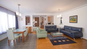 3 chambres Iztok, Sofia