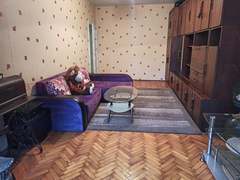 Дава под наем 2-СТАЕН, гр. София, Гео Милев, снимка 5 - Апартаменти - 53287372