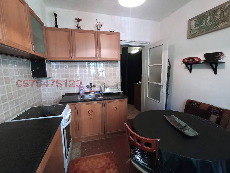 Дава под наем 2-СТАЕН, гр. София, Гео Милев, снимка 14 - Апартаменти - 53287372