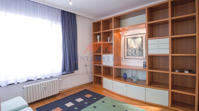 A louer  3 chambres Sofia , Iztok , 203 m² | 91298527 - image [4]
