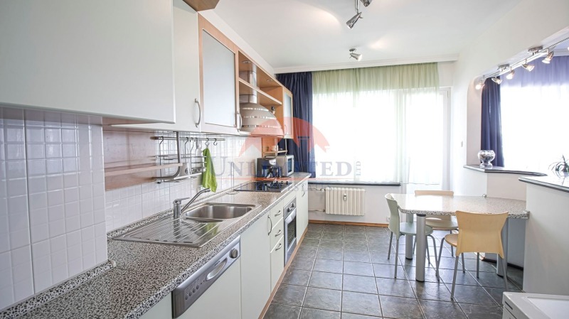 A louer  3 chambres Sofia , Iztok , 203 m² | 91298527 - image [2]
