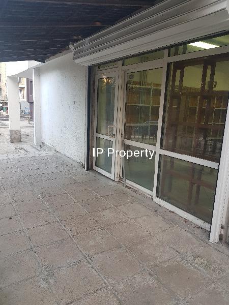 Дава под наем МАГАЗИН, гр. София, Света Троица, снимка 10 - Магазини - 53014637