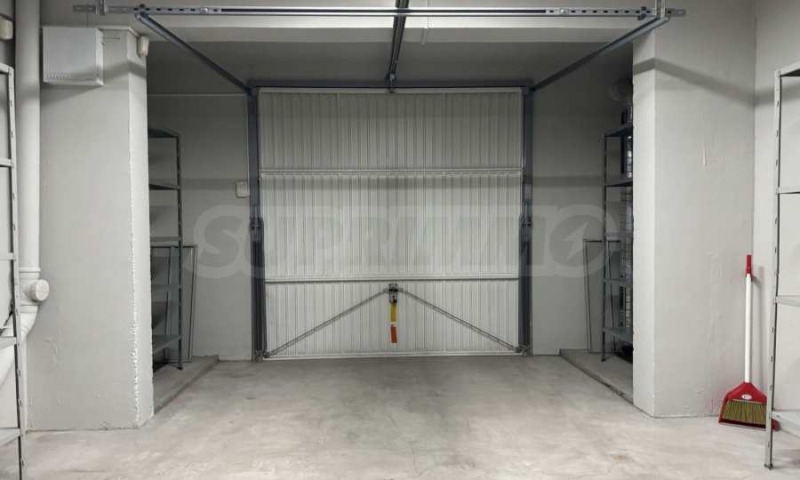 Дава под наем ГАРАЖ, ПАРКОМЯСТО, гр. София, Лозенец, снимка 3 - Гаражи и паркоместа - 52340818