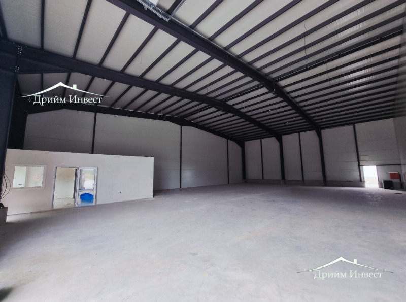 Дава под Наем СКЛАД в град Пловдив, Индустриална зона - Юг - 820 кв.м / 3 690 € » 7 217.01 лв., ДРИЙМ ИНВЕСТ