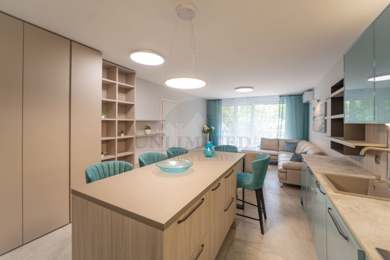 Da affittare  2 camere da letto Sofia , Dianabad , 111 mq | 53077824 - Immagine [2]