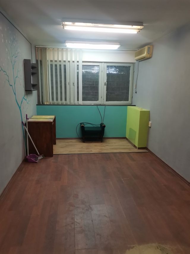A louer  Bureau Rouse , Tsentar , 20 m² | 52137958