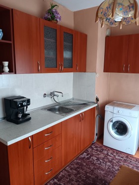 Дава под наем  2-стаен, град София