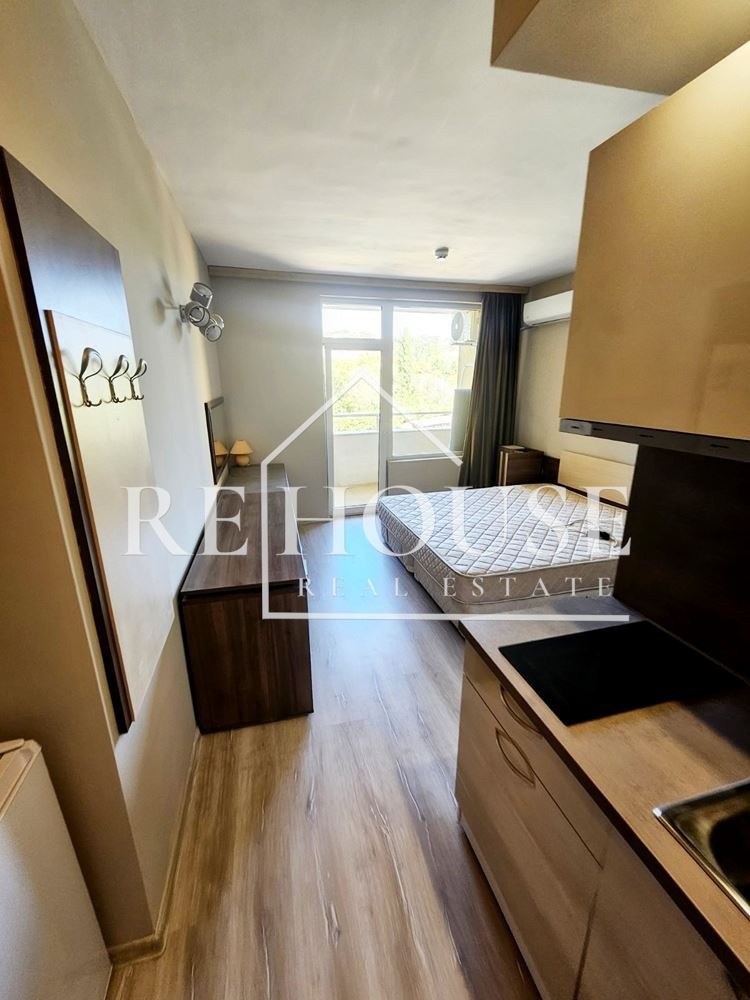 Para alugar  Estúdio Varna , k.k. Sv.Sv. Konstantin i Elena , 30 m² | 94928022 - imagem [3]