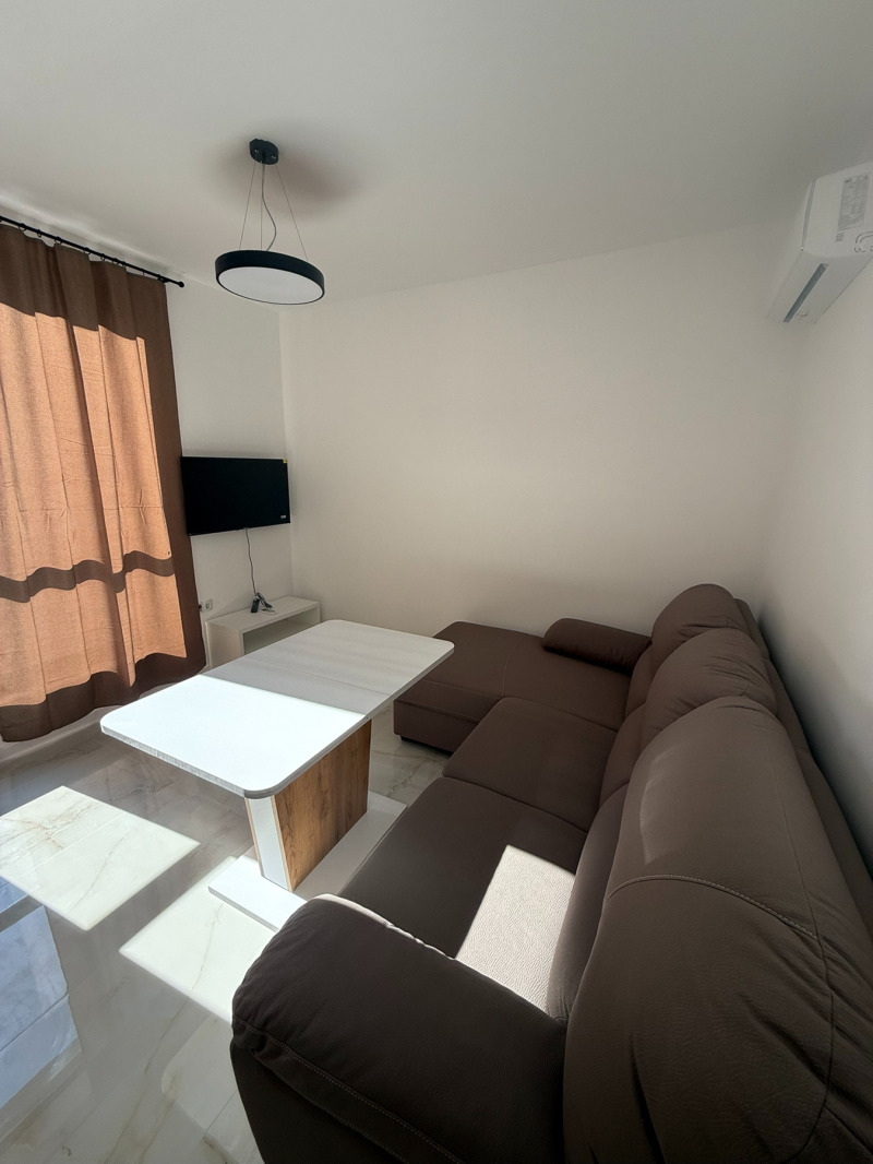 Zu vermieten  1 Schlafzimmer Stara Zagora , Bila , 67 qm | 41235410